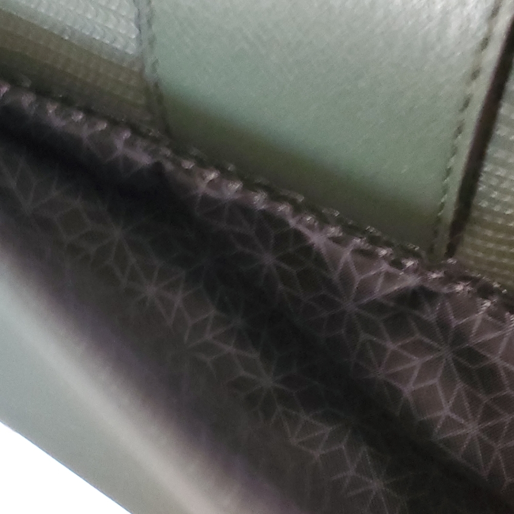 Time and Tru recycled materials vinyl snake textured shoulder bag green - Picture 6 of 16
